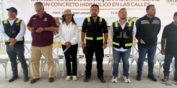 INAUGURA ALCALDE LOS CABOS PAVIMENTACIÓN INTEGRAL EN LA COLONIA 4 DE MARZO EN CABO SAN LUCAS