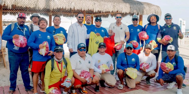 CEREMONIA CÍVICA EN CABO SAN LUCAS DESTACA PARTICIPACION ESCOLAR Y LOGROS EN JORNADA DE LIMPIEZA