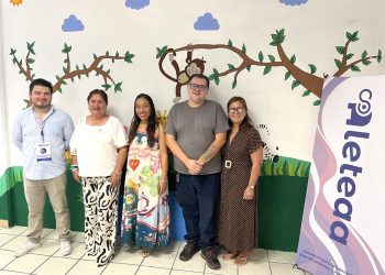 REFUERZA AYUNTAMIENTO DE LOS CABOS ACCIONES DE DESAZOLVE DE VIALIDADES, LIMPIEZA Y REHABILITACIÓN EN COLONIAS