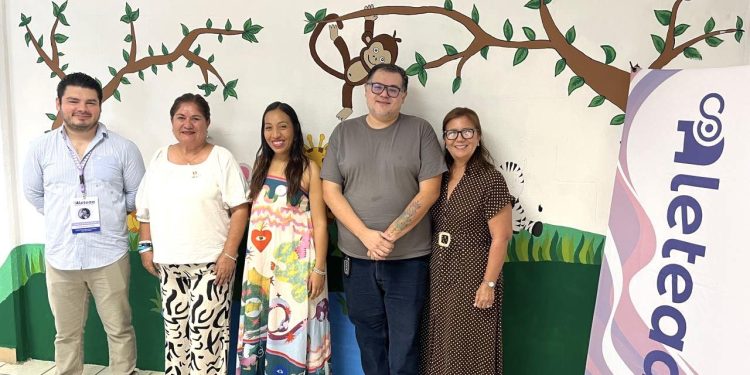 REFUERZA AYUNTAMIENTO DE LOS CABOS ACCIONES DE DESAZOLVE DE VIALIDADES, LIMPIEZA Y REHABILITACIÓN EN COLONIAS