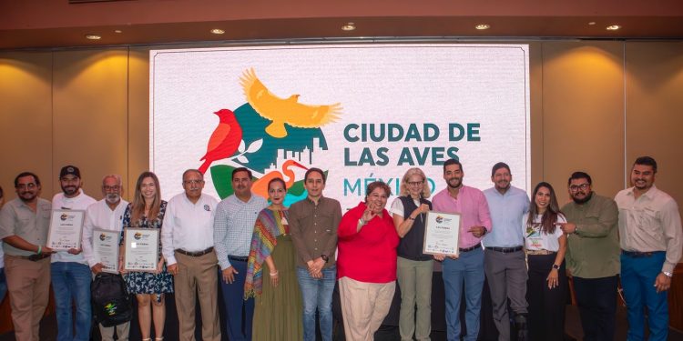 INAUGURAN PRIMER FESTIVAL INTERNACIONAL DE AVES EN LOS CABOS