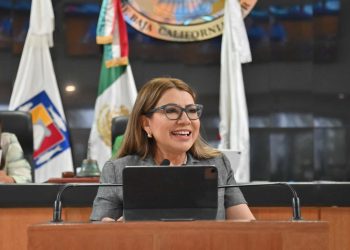 EXHORTAN AL EJECUTIVO FEDERAL Y ESTATAL A QUE ATIENDAN LAS NECESIDADES DE MANTENIMIENTO , REPARACIÓN Y REENCARPETADO DE LA CARRETERA TRANSPENINSULAR