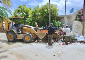 REALIZA SERVICIOS PÚBLICOS LIMPIEZA Y RETIRO DE CACHARROS EN CABO SAN LUCAS