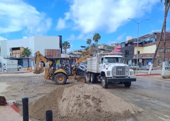 SERVICIOS PÚBLICOS CONTINÚA TRABAJANDO POR EL RESTABLECIMIENTO DEL MUNICIPIO