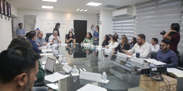 GOBIERNO ESTATAL REFUERZA LA PREVENCIÓN Y ATENCIÓN INTEGRAL DURANTE LA SEMANA NACIONAL DE SALUD PARA GENTE GRANDE 2025