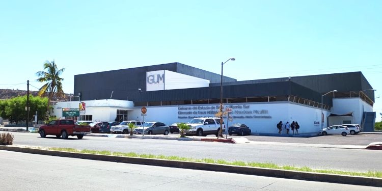 PREPARAN INICIO DE REHABILITACIÓN DEL GUM Y DE LA PISTA DE ATLETISMO DEL INSUDE