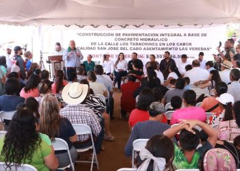 GOBERNADOR CASTRO COSIÓ DA INICIO A OBRA DE MODERNIZACIÓN VIAL EN BENEFICIO DE MÁS DE MIL 700 HABITANTES DE LOS CABOS