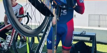 RICARDO PEÑA AFINA PREPARACIÓN PARA EL MUNDIAL DE CICLISMO EN CHILE
