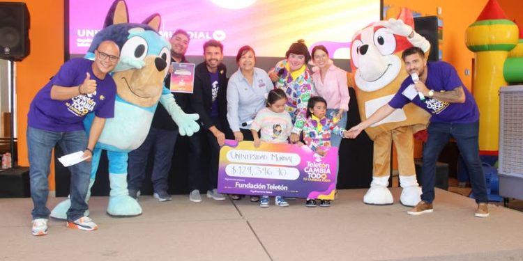 UNIVERSIDAD MUNDIAL ENTREGÓ DONATIVO AL TELETÓN 2025