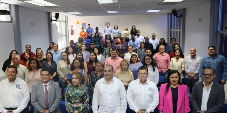 CAPACITAN A SUPERVISORAS Y JEFAS DE SECTOR PARA FORTALECER LA EDUCACIÓN PREESCOLAR EN BCS