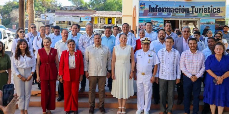 PRESIDE SAÚL GONZÁLEZ CEREMONIA POR EL 178 ANIVERSARIO DE LA GESTA HEROICA DE MULEGÉ Y TRASLADÓ DE PODERES DEL ESTADO