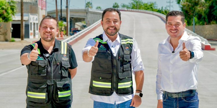       ENTREGA CHRISTIAN AGÚNDEZ REHABILITACIÓN DE ACCESOS AL PUENTE BICENTENARIO EN SAN JOSÉ DEL CABO CON INVERSIÓN DE $4.2 MDP