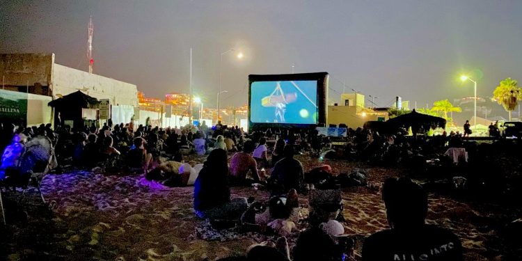VISITA ALCALDE CHRISTIAN AGÚNDEZ   ESCUELA COMUNITARIA CONAFE EN ALTOS DE MIRANDA