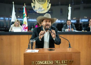 MODIFICAN DECRETO DE LA MEDALLA ROSAURA ZAPATA PARA RECONOCER TAMBIÉN A PERSONAL ADMINISTRATIVO Y DE APOYO