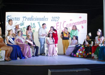 CORONAN A MARCELA I COMO REYNA DE LAS FIESTAS TRADICIONALES EL CAMPAMENTO 2025