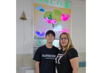 ADOLESCENTE DE 17 AÑOS VENCE A LA LEUCEMIA GRACIAS A LA ATENCIÓN RECIBIDA EN EL ONCOCREAN DEL IMSS EN LA PAZ
