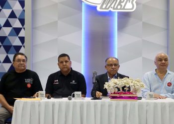 COMIENZA FERIA UNIVERSITARIA DEL LIBRO UABCS 2025