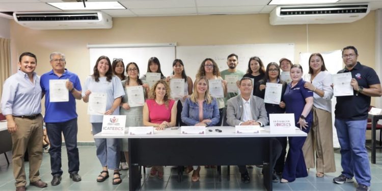 CAPACITACIÓN DE ICATEBCS REFUERZA HABILIDADES DE COMUNICACIÓN EN LA JUVENTUD UNIVERSITARIA