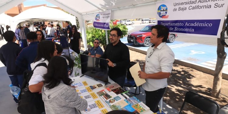 UABCS PREPARA FERIA EDUCATIVA PARA DAR A CONOCER SU OFERTA ACADÉMICA Y SERVICIOS UNIVERSITARIOS