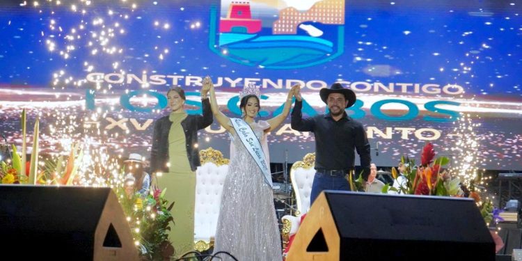 ENCABEZA ALCALDE CHRISTIAN AGÚNDEZ Y PRESIDENTA DEL DIF SOL DELGADO LOS MATRIMONIOS COLECTIVOS 2025 EN LOS CABOS