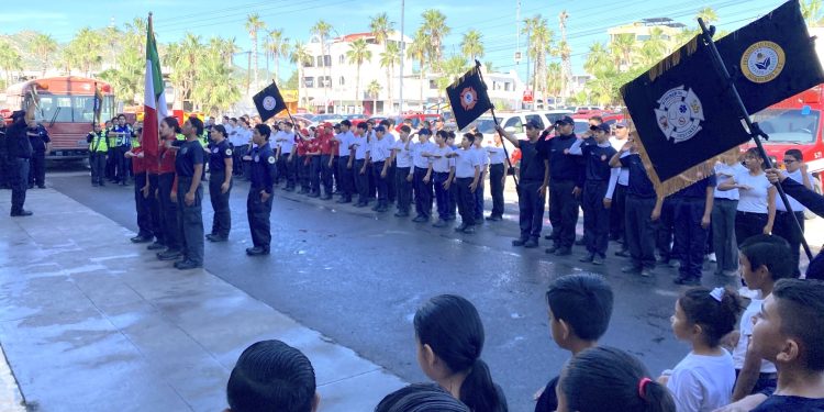 INICIA LA XV GENERACIÓN DE LA ACADEMIA DE BOMBEROS DE CABO SAN LUCAS