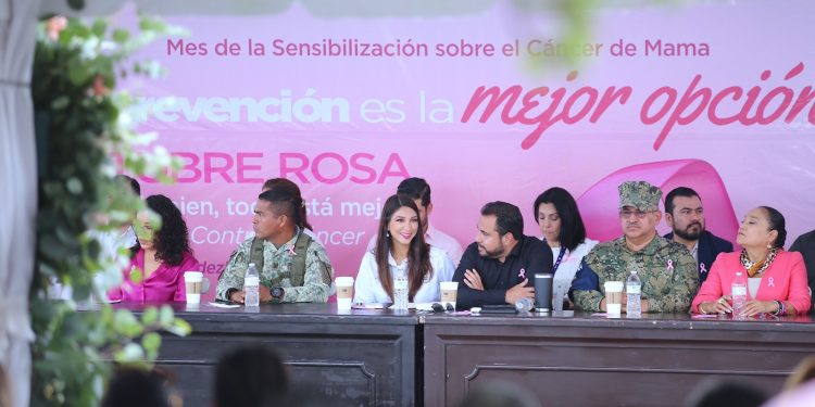 INICIAN EN LOS CABOS ACTIVIDADES POR EL MES DE LA PREVENCIÓN DEL CÁNCER DE MAMA