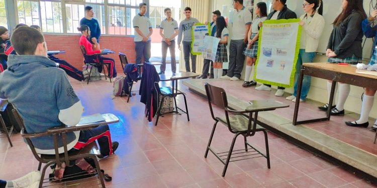 ISJUVENTUD REALIZÓ LA FERIA “SEXDUCATE” PARA FOMENTAR LA PREVENCIÓN DEL EMBARAZO ADOLESCENTE