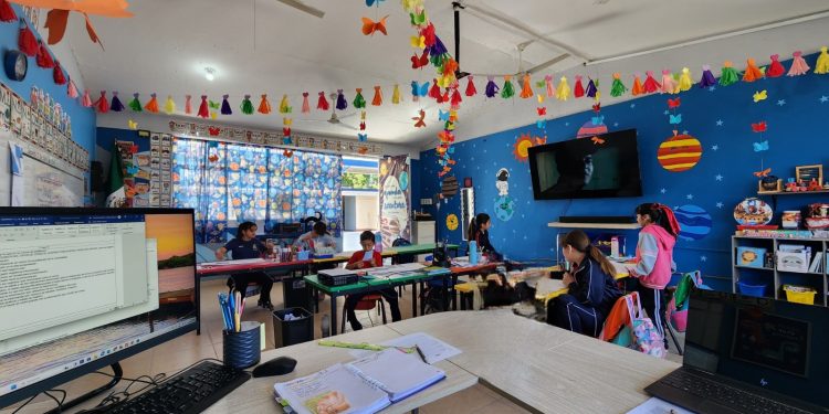 ATIENDEN ESCUELAS MULTIGRADO EN BCS A MÁS DE MIL 500 ESTUDIANTES