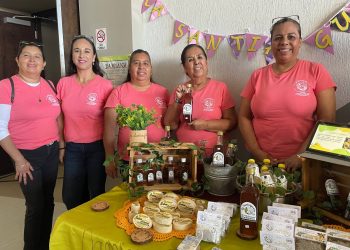 ALCALDESA EDITH AGUILAR PARTICIPA EN EL SEGUNDO ENCUENTRO DE LA MUJER RURAL SUDCALIFORNIANA
