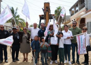 INAUGURA GOBERNADOR VÍCTOR CASTRO LA UNIDAD MÉDICA ALTAMIRA EN CABO SAN LUCAS