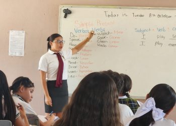 CONQUISTA CAMILA JIMÉNEZ LA MEDALLA  DE ORO EN INFOMATRIX SUDAMÉRICA 2025