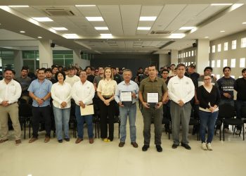 PARTICIPAN MÁS DE MIL DOCENTES DE LA PAZ EN TERCERA CARAVANA ACADÉMICA