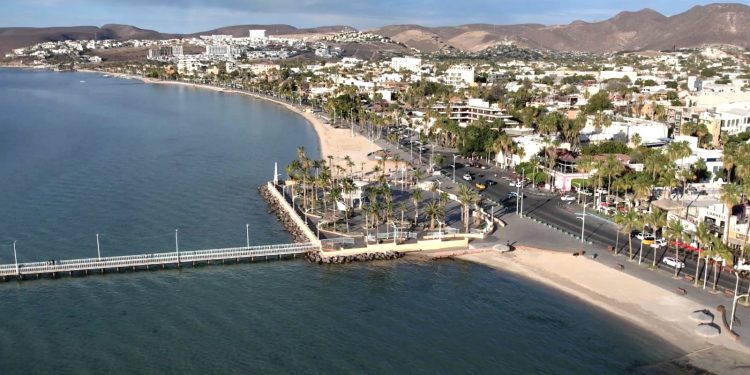 COLEGIO DE ESTUDIOS CIENTÍFICOS Y TECNOLÓGICOS DE BCS DESTACA EN EL FESTIVAL NACIONAL DE ARTE Y CULTURA