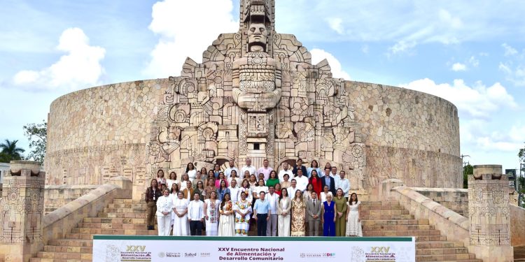 PARTICIPA SEDIF BCS EN ENCUENTRO NACIONAL DE ALIMENTACIÓN Y DESARROLLO COMUNITARIO