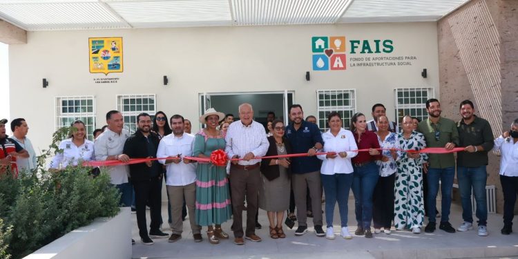 INAUGURA GOBERNADOR VÍCTOR CASTRO LA UNIDAD MÉDICA ALTAMIRA EN CABO SAN LUCAS