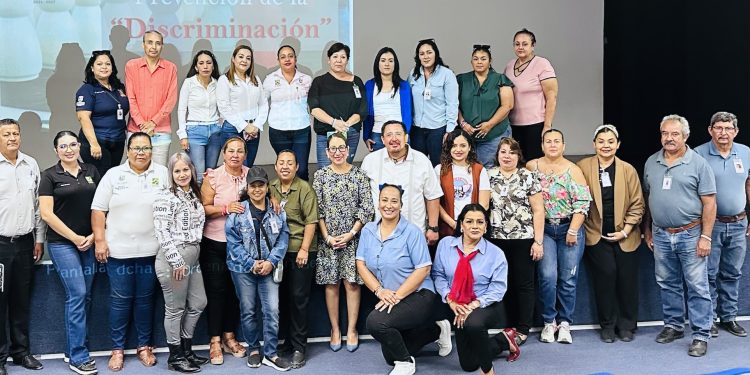 CAPACITAN A PERSONAS SUBDELEGADAS DE LOS CABOS EN PREVENCIÓN DE LA DISCRIMINACIÓN