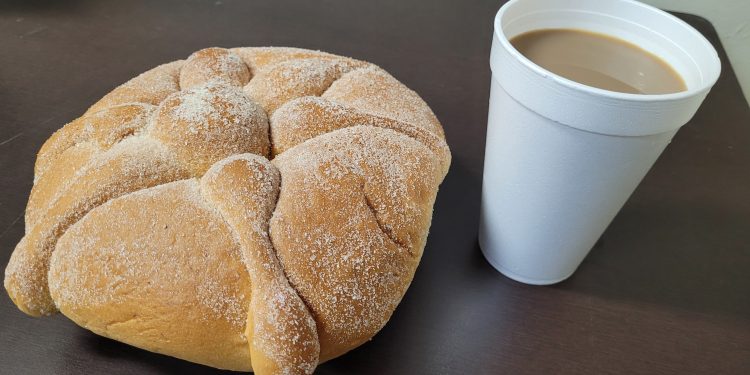 RECOMIENDA IMSS BAJA CALIFORNIA SUR OPTAR POR OPCIONES DE PAN DE MUERTO SALUDABLE