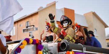 CELEBRAN DIA DE MUERTOS EN EL CENTRO DE CABO SAN LUCAS