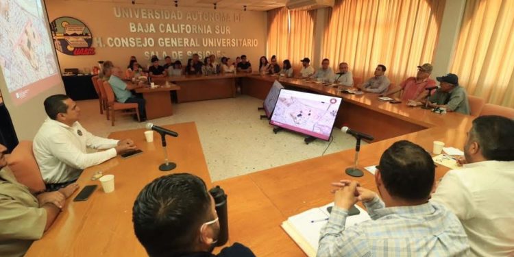 UABCS AUTORIZA DONAR FRACCIÓN DE SU TERRENO AL AYUNTAMIENTO DE LA PAZ PARA MEJORAR MOVILIDAD VIAL Y PEATONAL DE LA ZONA