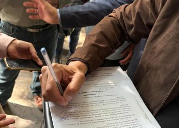 EXIGEN MILITANTES DE MORENA QUE ASESINATO DE MANZO NO QUEDE IMPUNE Y LA DESTITUCIÓN DE LUISA MARIA ALCALDE