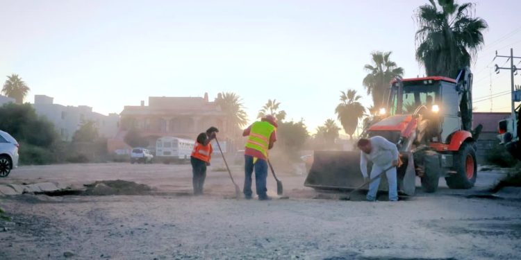 DIF LOS CABOS ACERCA APOYOS A LAS FAMILIAS DE LA ZONA RURAL DE CSL