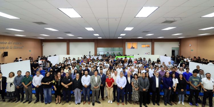 INICIA EN LA UABCS EL 4° ENCUENTRO INTERNACIONAL Y 17° NACIONAL DE SISTEMAS COMPUTACIONALES EN EL MARCO DEL CONTIE 2025