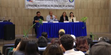 GOBERNADOR VÍCTOR CASTRO SE REÚNE CON LA EMBAJADORA DE PALESTINA Y ACUERDAN IMPULSAR ACCIONES DE COOPERACIÓN