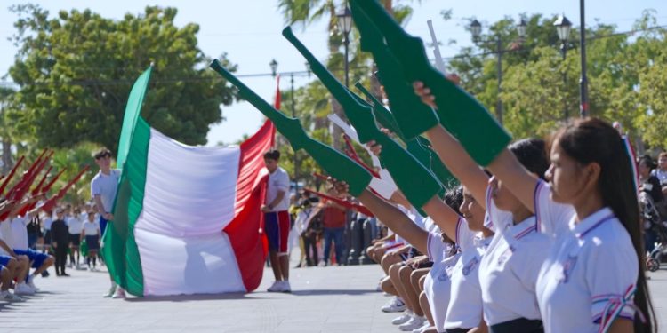 LOS CABOS LISTO PARA EL TRADICIONAL DESFILE DEL 20 DE NOVIEMBRE EN SAN JOSÉ DEL CABO