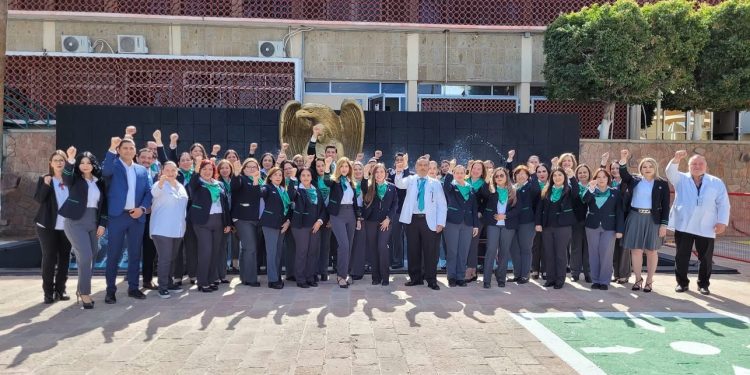 RECONOCE IMSS BAJA CALIFORNIA SUR AL PERSONAL TÉCNICO EN ATENCIÓN Y ORIENTACIÓN AL DERECHOHABIENTE POR SU LABOR DIARIA