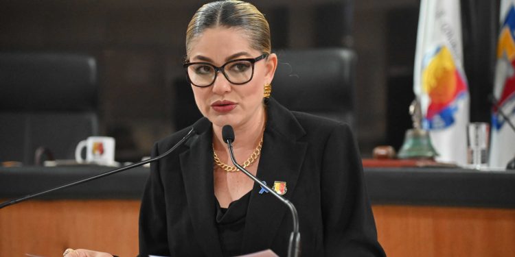 PRESENTAN INTEGRACIÓN DEL XVIII PARLAMENTO DE LA JUVENTUD SUDCALIFORNIANA 2025 “ JUVENTUD QUE INSPIRA “