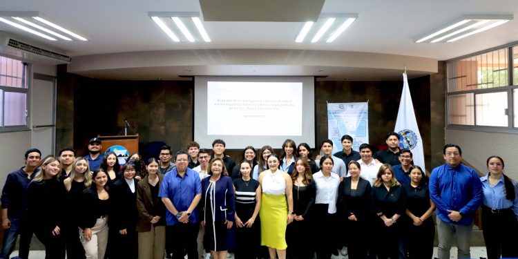 UABCS FOMENTA EL PENSAMIENTO CRÍTICO Y LA INVESTIGACIÓN EN CIENCIAS ECONÓMICAS