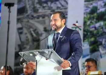 FACULTAD DE MEDICINA PRONTO SERÁ UNA REALIDAD EN LOS CABOS : CHRISTIAN AGÚNDEZ