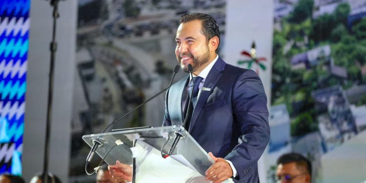 FACULTAD DE MEDICINA PRONTO SERÁ UNA REALIDAD EN LOS CABOS : CHRISTIAN AGÚNDEZ