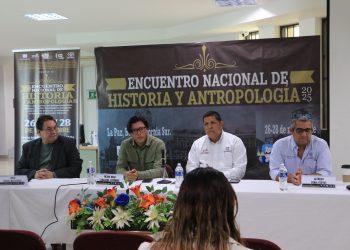 ESPECIALISTAS REFLEXIONAN SOBRE LA HISTORIA  Y ANTROPOLOGÍA EN ENCUENTRO NACIONAL